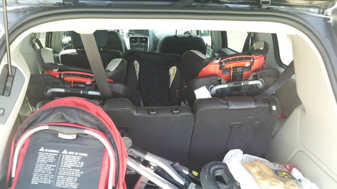 ���� ������� ���� ������ �������, �������������� 7-seater Dodge Grand Caravan.�����, �� ����� ������ ���� ��� ������ ��������