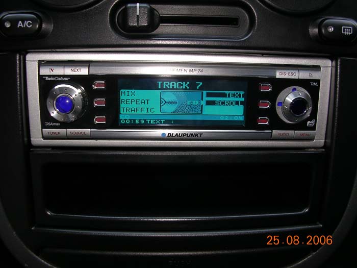  : - Blaupunkt Bremen MP74 - DLS Iridium 6.2 - DLS iridium 12 - 5-  (  + ) DLS A7 - Power Acoustic 1,5  -  DLS