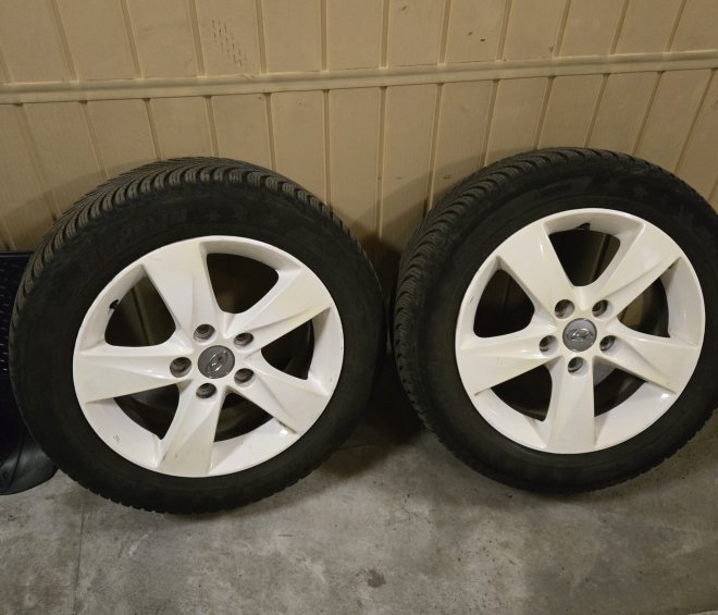  4   Hyundai Elantra R16 5x114.3 , 