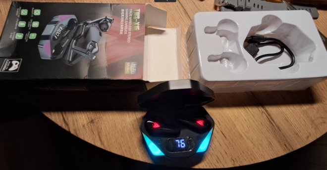 ��� 3����� ����