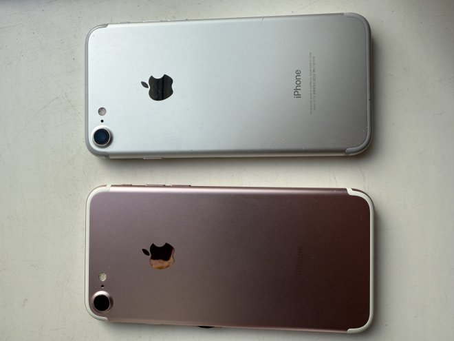 ������ ������. � ������ ������� �� ����� �������(rose), � � ������� �� ����� ��������� ������, ����� �� ���� �������������