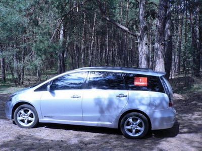 Mitsubishi Grandis 2.4 AT