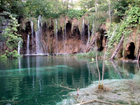 ����� ����������� � ��������, �������� � �������� � �������� � � 15 ����� ���� � ���������. �������� � ������ � �����, �������� ����