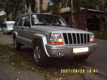 Jeep 2500 (BJ2021EB). 