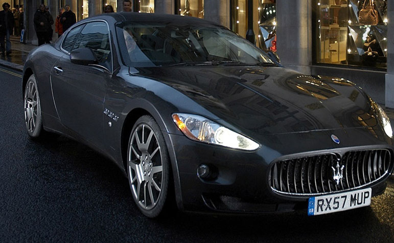  ,  - CL     . ( Maserati GranTurismo       http://www