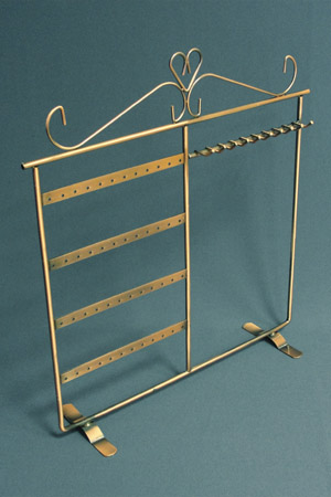             (  -    ),     .,      /          