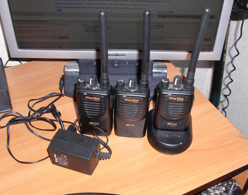 Motorola MagOne MP300 (150-174) 2     + .   150$