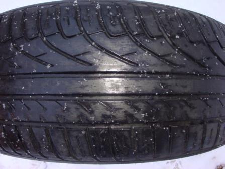 ������ ������� 215/60/R16 Michelin (4 ��) 1000 ���.