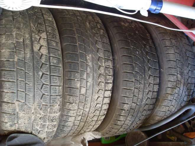  TOYO SnowProx S952 (205/55R16 91H).     