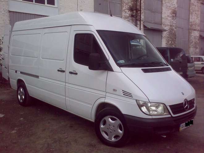 ������� � ����Mercedes-Benz Sprinter *������� ����, ������� ����� *���������������� �� 1,5� *������� ��������� ������(�����): 3.25 � � 1